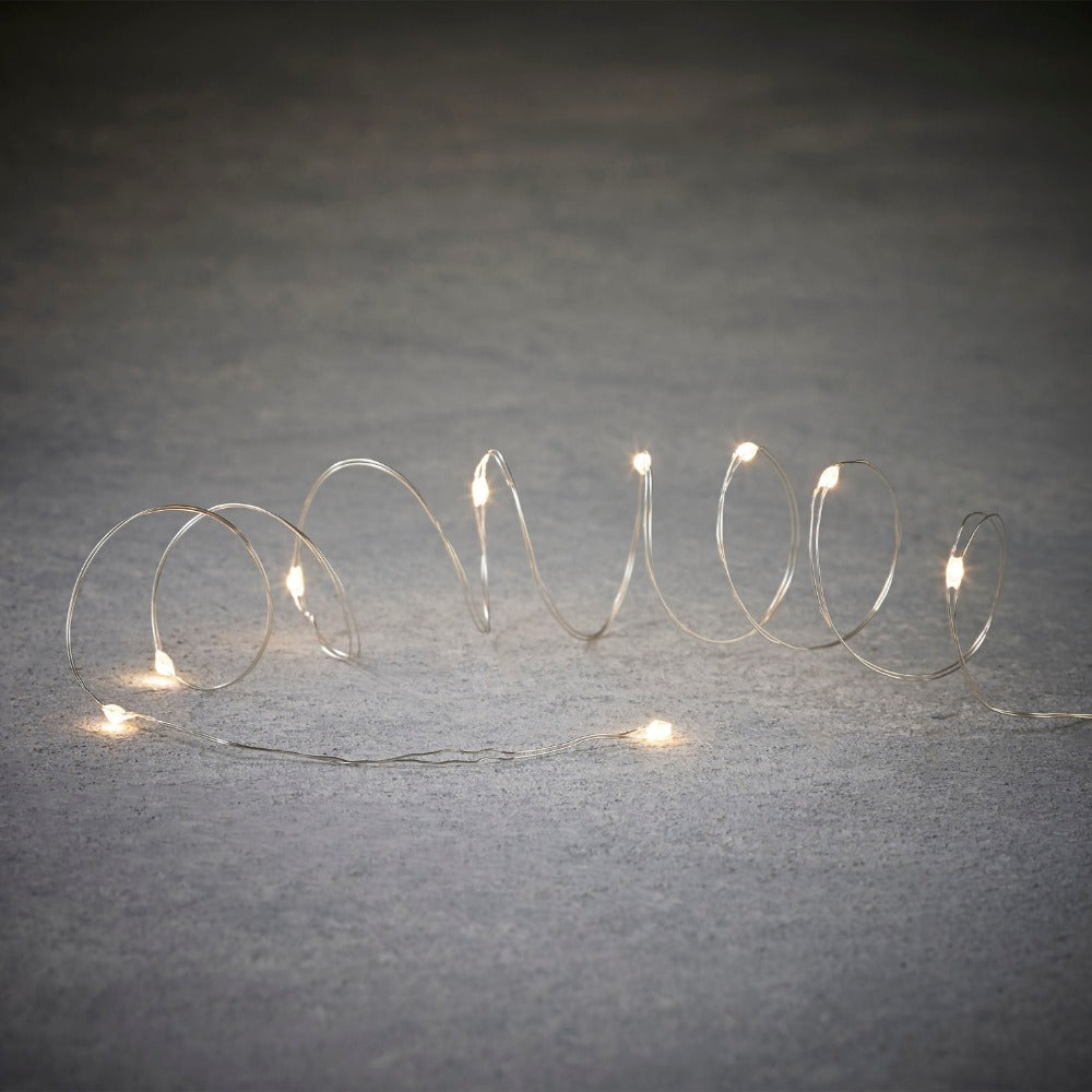 Filo Luci 10 LED con Batteria Bianco Freddo 1 mt